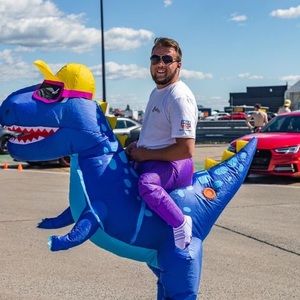 Meet your Posher, Fred